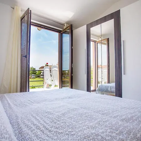 Milena 2 Apartamento *